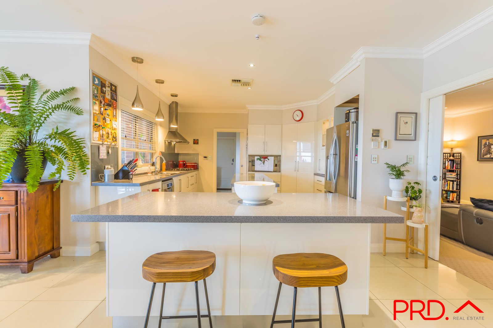 21 Barakula Drive TAMWORTH 6