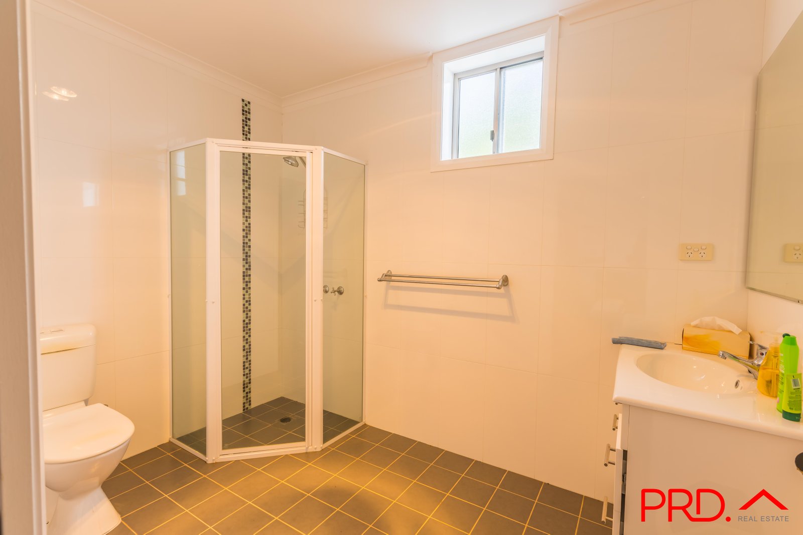 21 Barakula Drive TAMWORTH 24