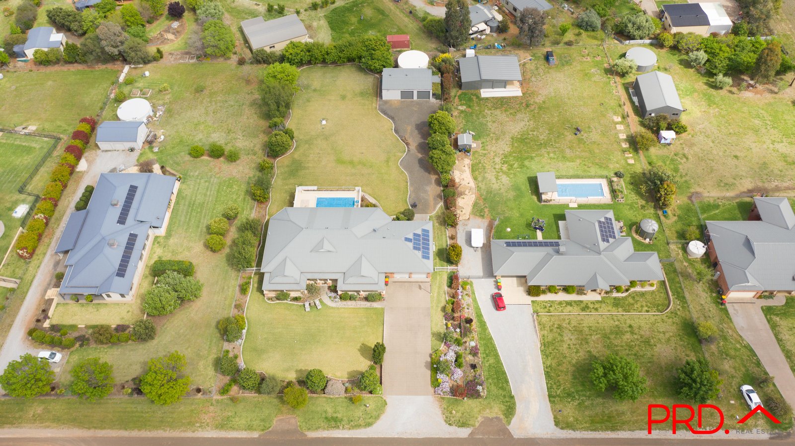 21 Barakula Drive TAMWORTH 28