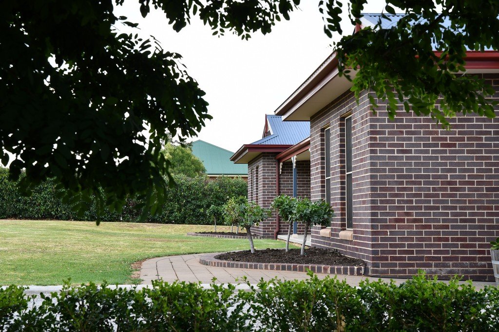 21 Barrington Drive TAMWORTH 2