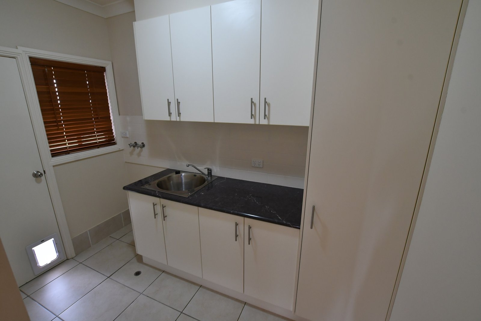 21 Barrington Drive TAMWORTH 19