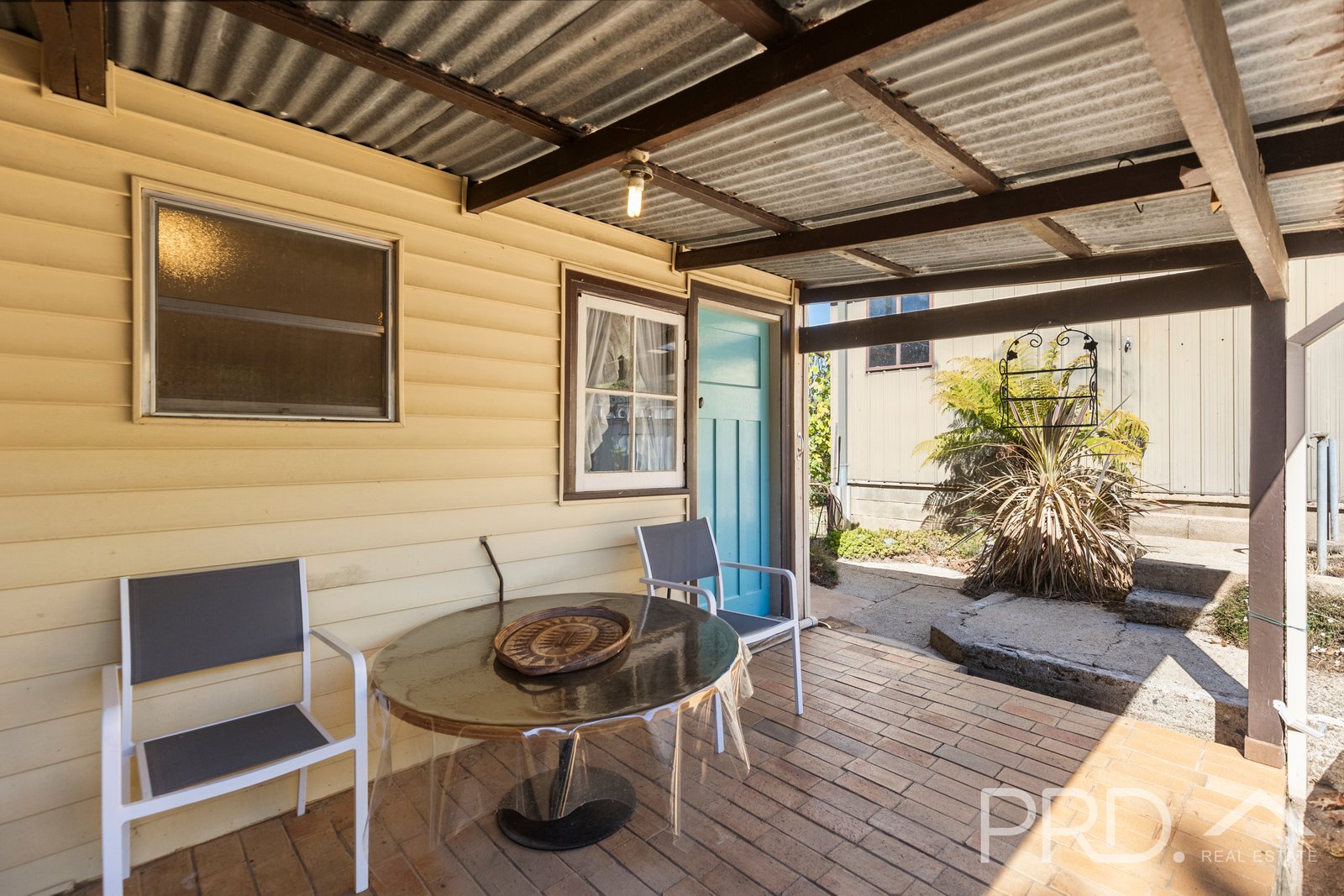 21 Bartoman Street BATLOW 16