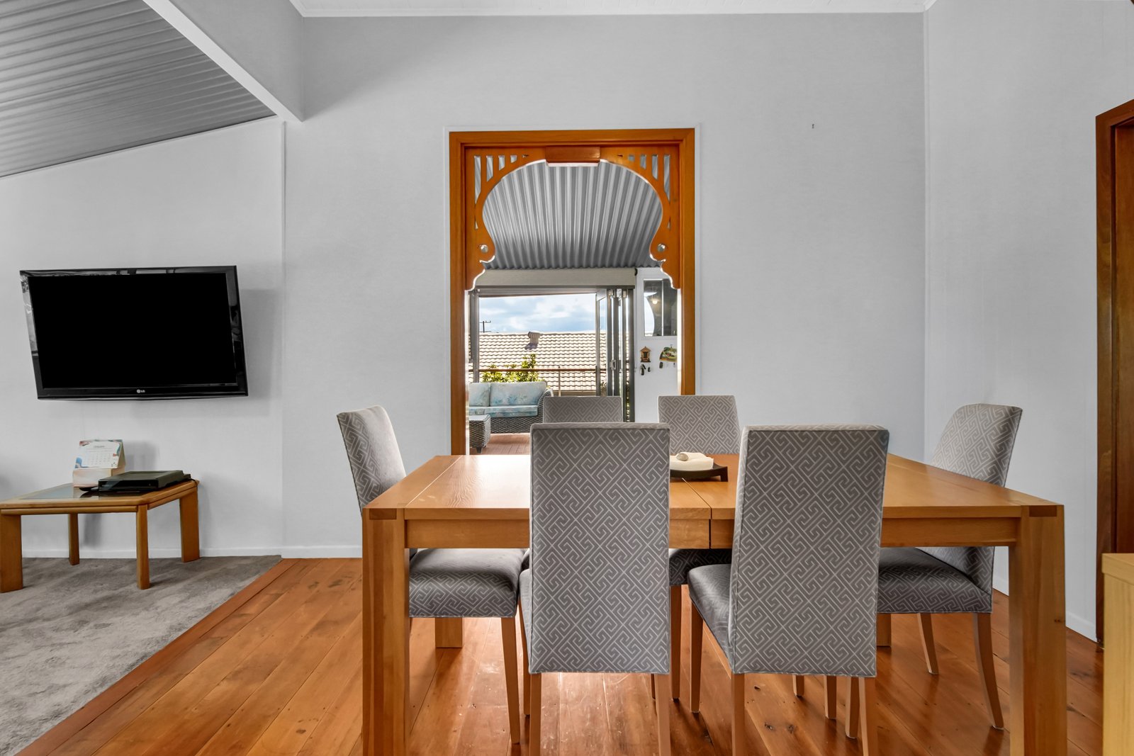 21 BAY Street REDLAND BAY 28