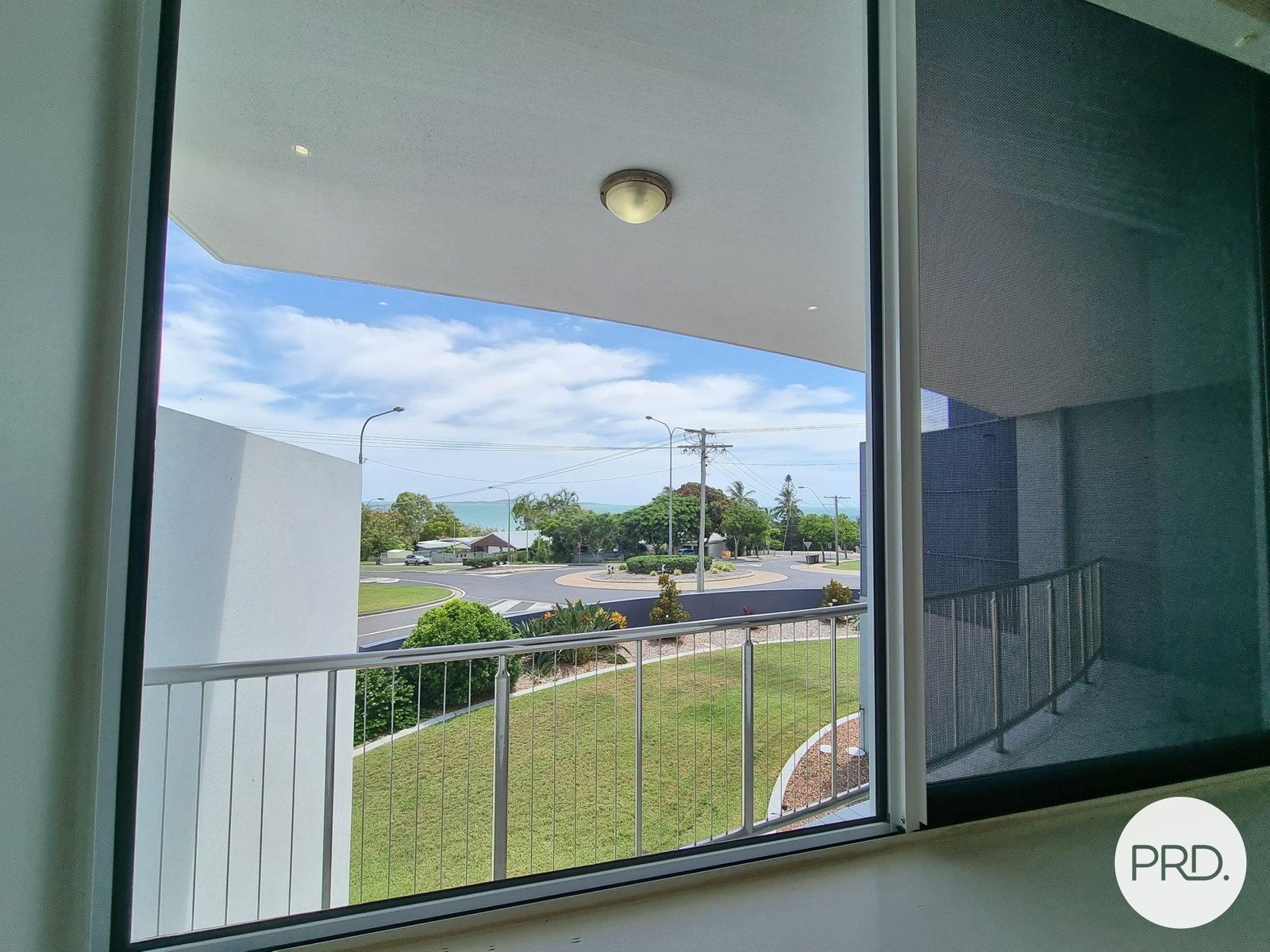 2/1 BEACH Avenue TANNUM SANDS 9