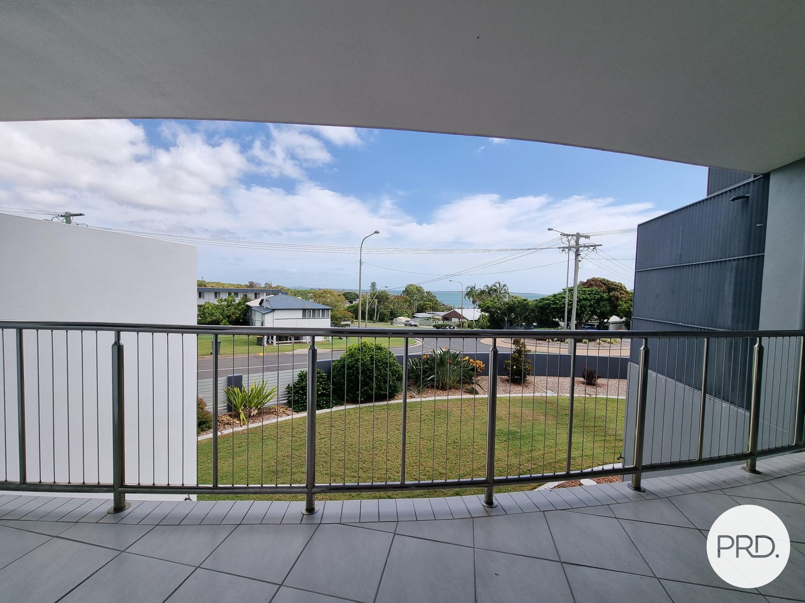 2/1 BEACH Avenue TANNUM SANDS 15