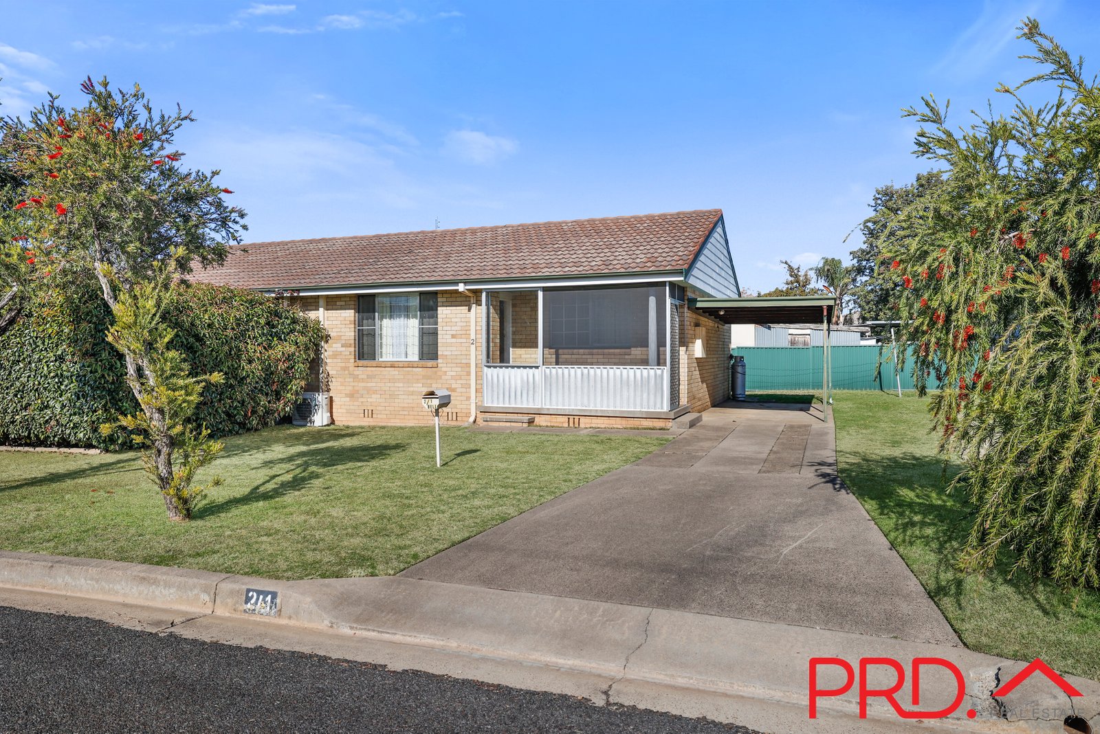 2/1 Bell Street TAMWORTH 1