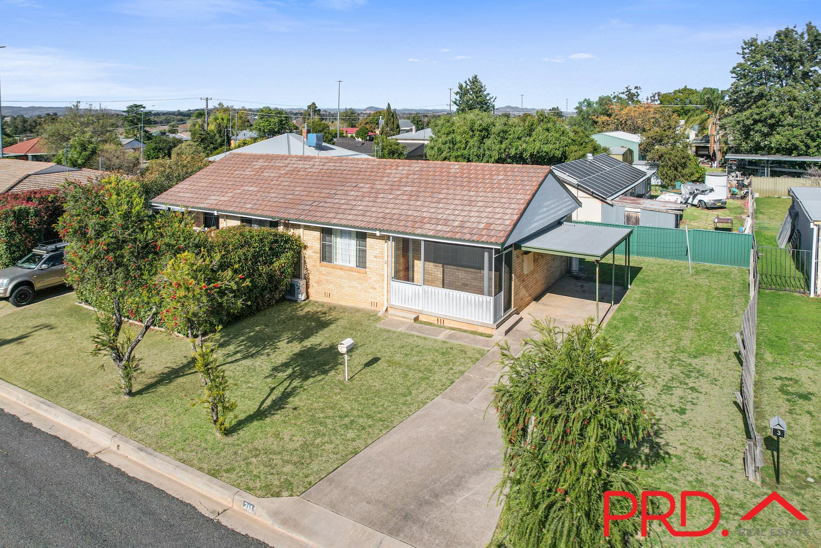 2/1 Bell Street TAMWORTH 2
