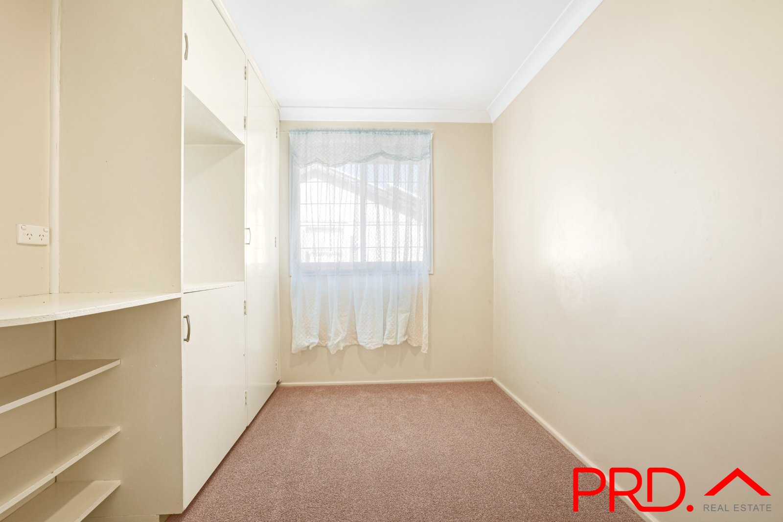 2/1 Bell Street TAMWORTH 9