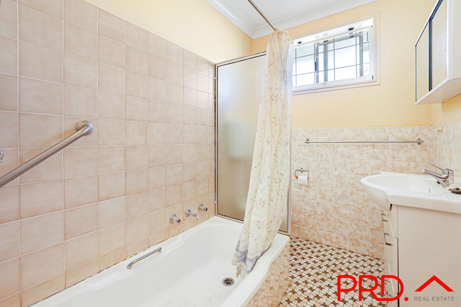 2/1 Bell Street TAMWORTH 10