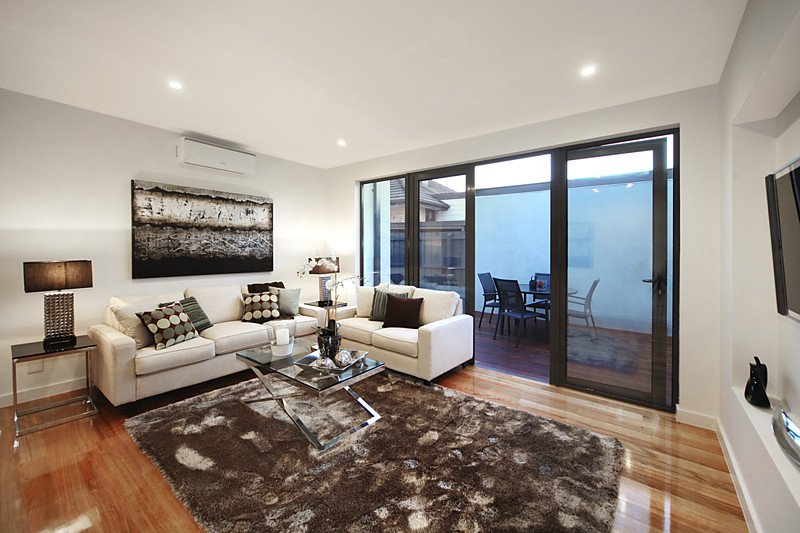 Gallery: 21 Besant Street