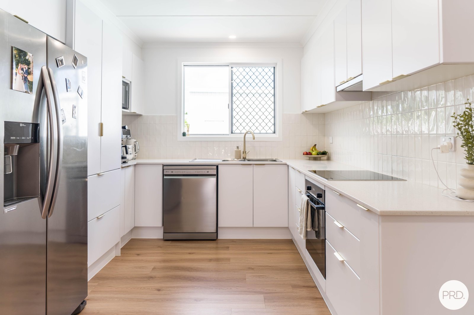 21 Bezzina Court BUCASIA 6