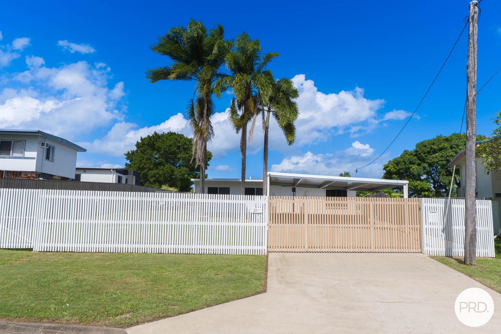 21 Bezzina Court BUCASIA 28