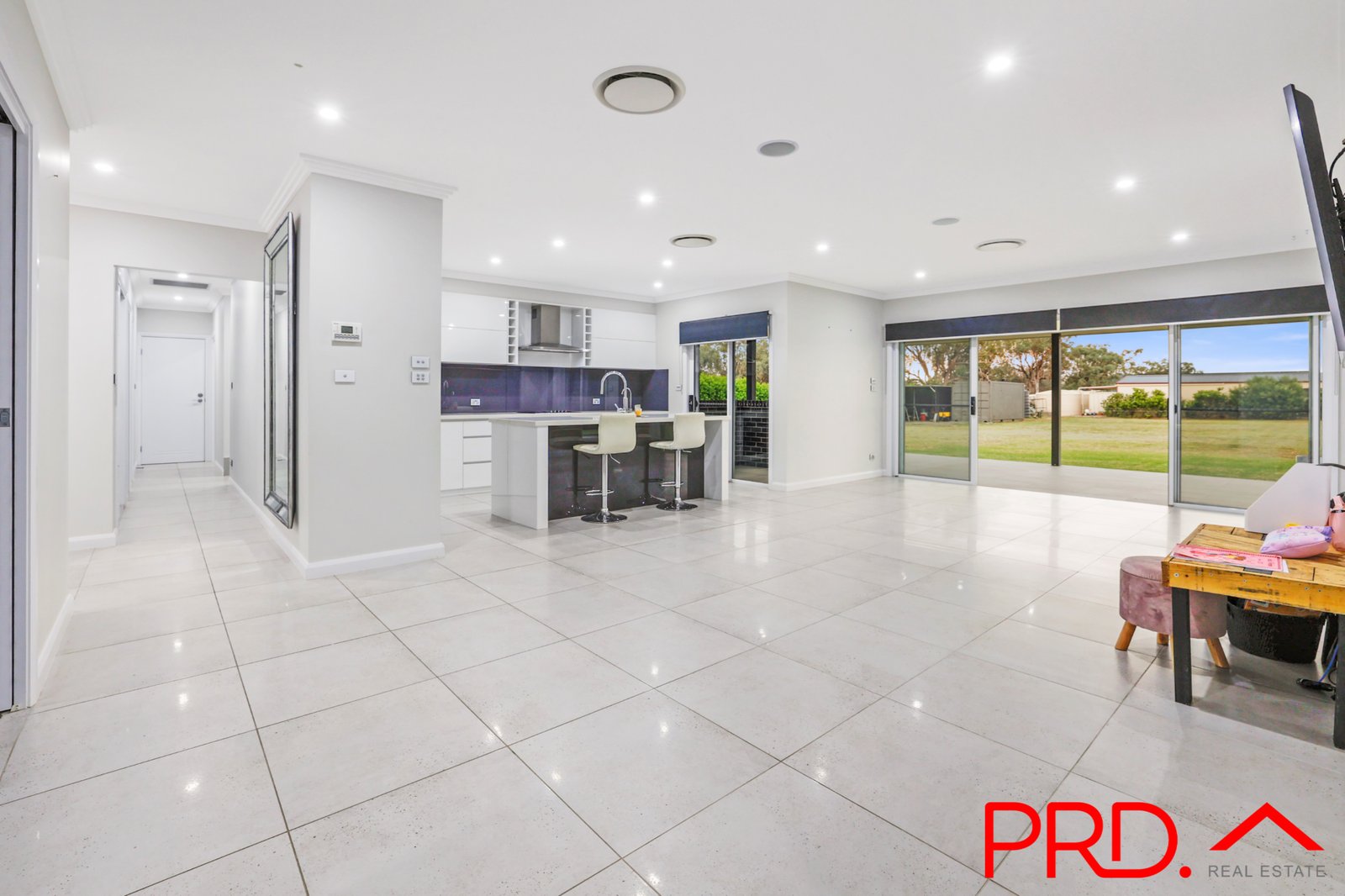 21 Bluebell Way TAMWORTH 5