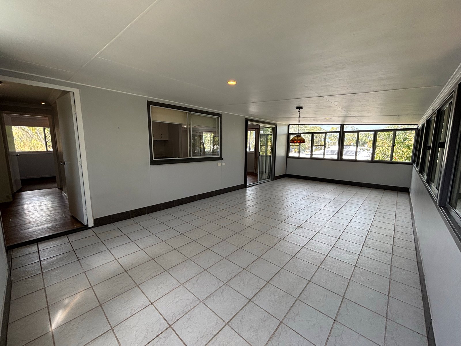 21 Bourke Street BLACKS BEACH 5