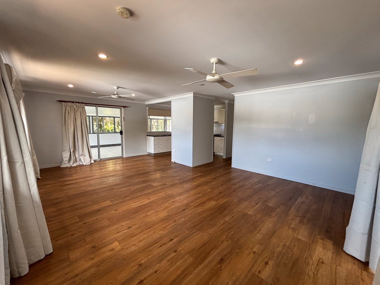 21 Bourke Street BLACKS BEACH 8