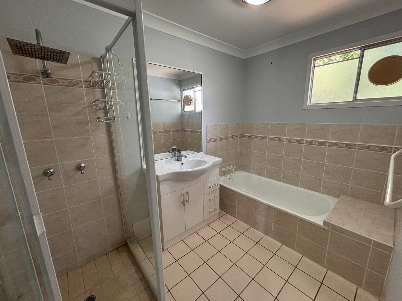 21 Bourke Street BLACKS BEACH 14