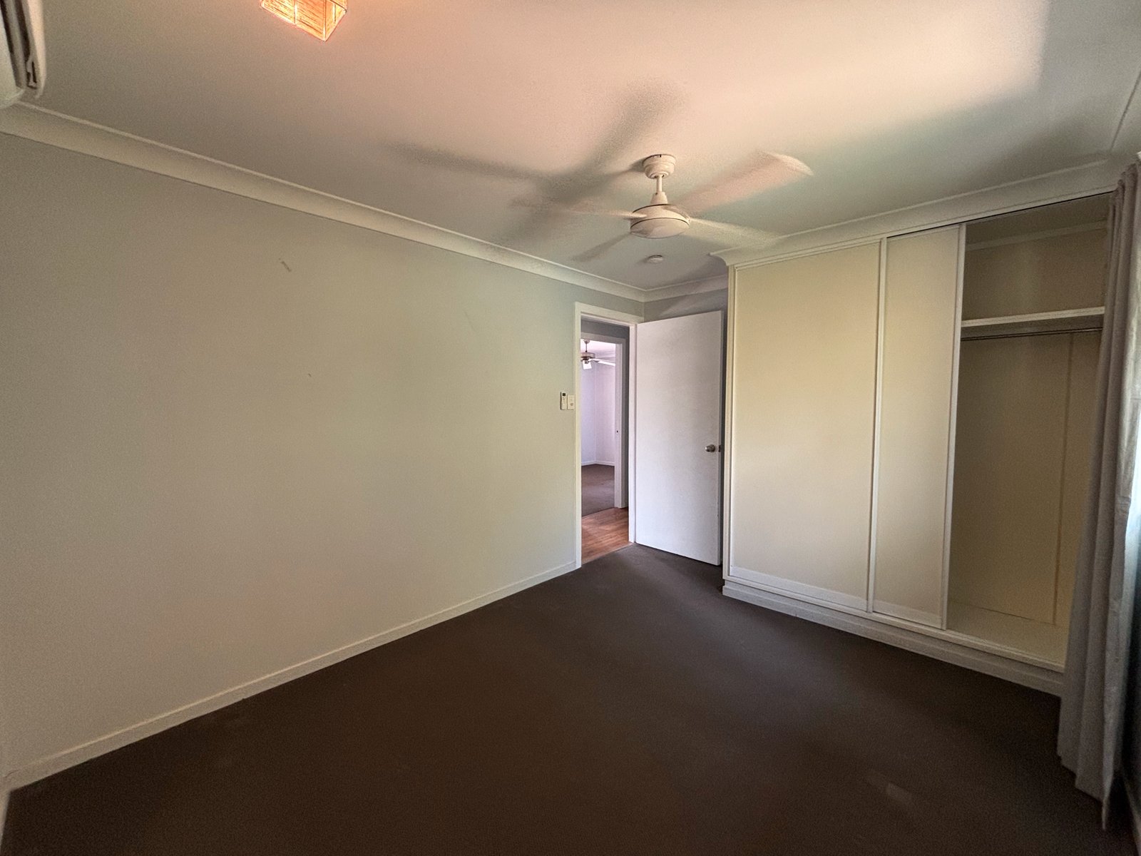 21 Bourke Street BLACKS BEACH 16