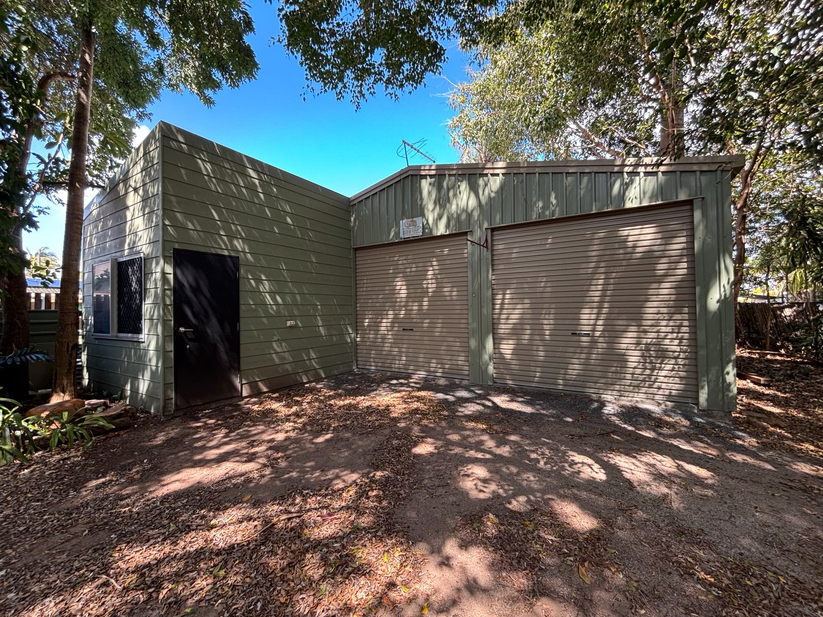 21 Bourke Street BLACKS BEACH 29