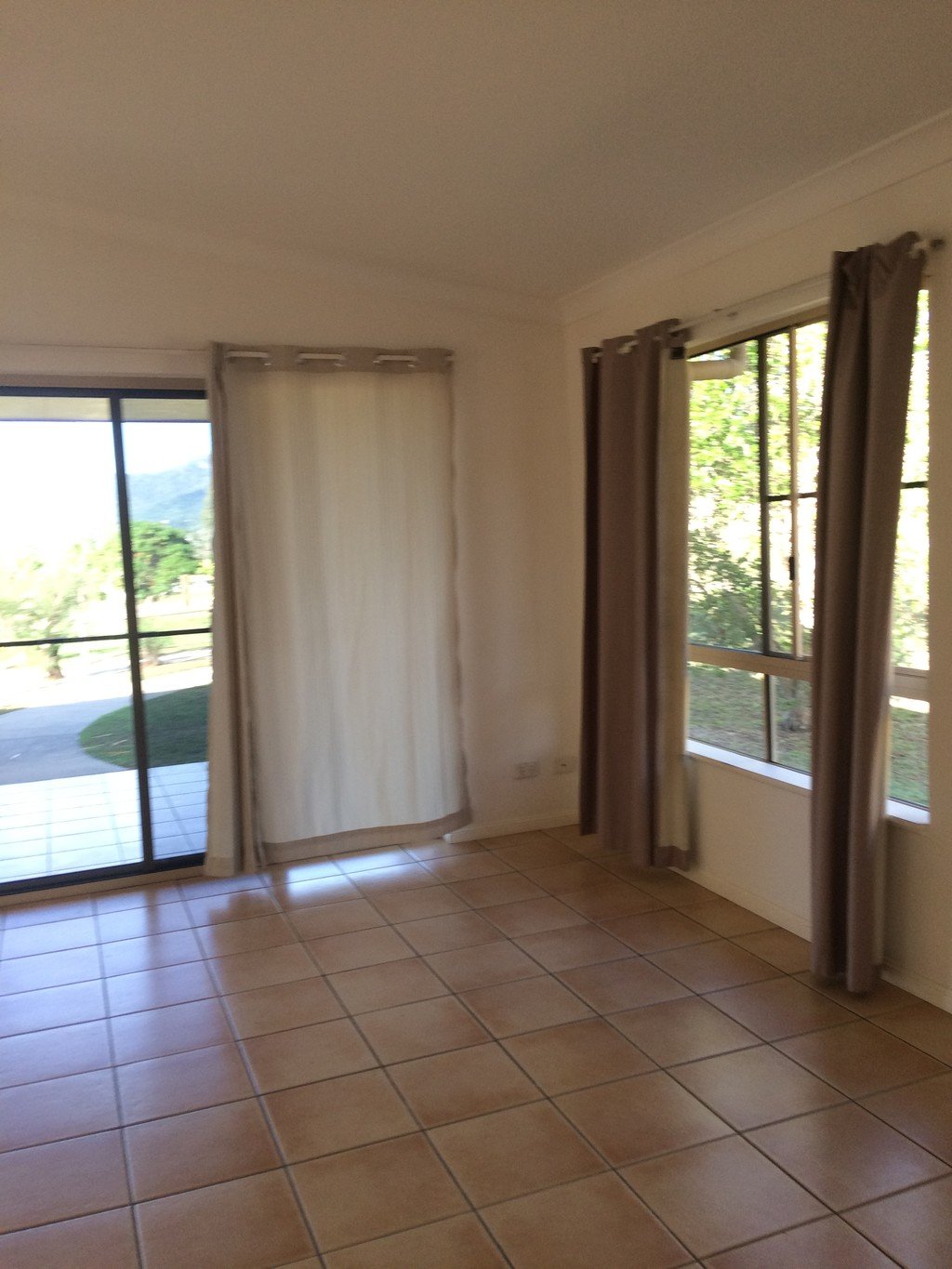 2/1 Braithwaite Court WOODWARK 4