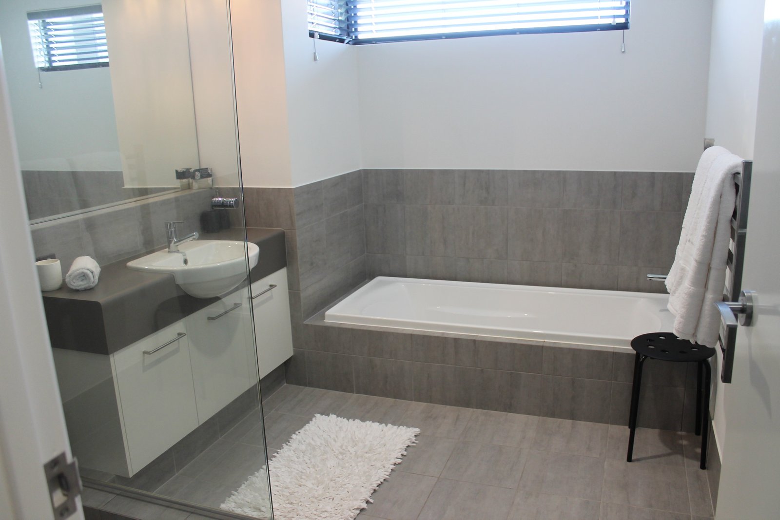 21 Bramley Loop MADELEY 16