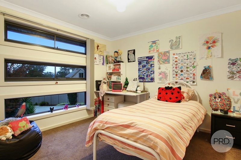 21 Briwood Court WEST ALBURY 9