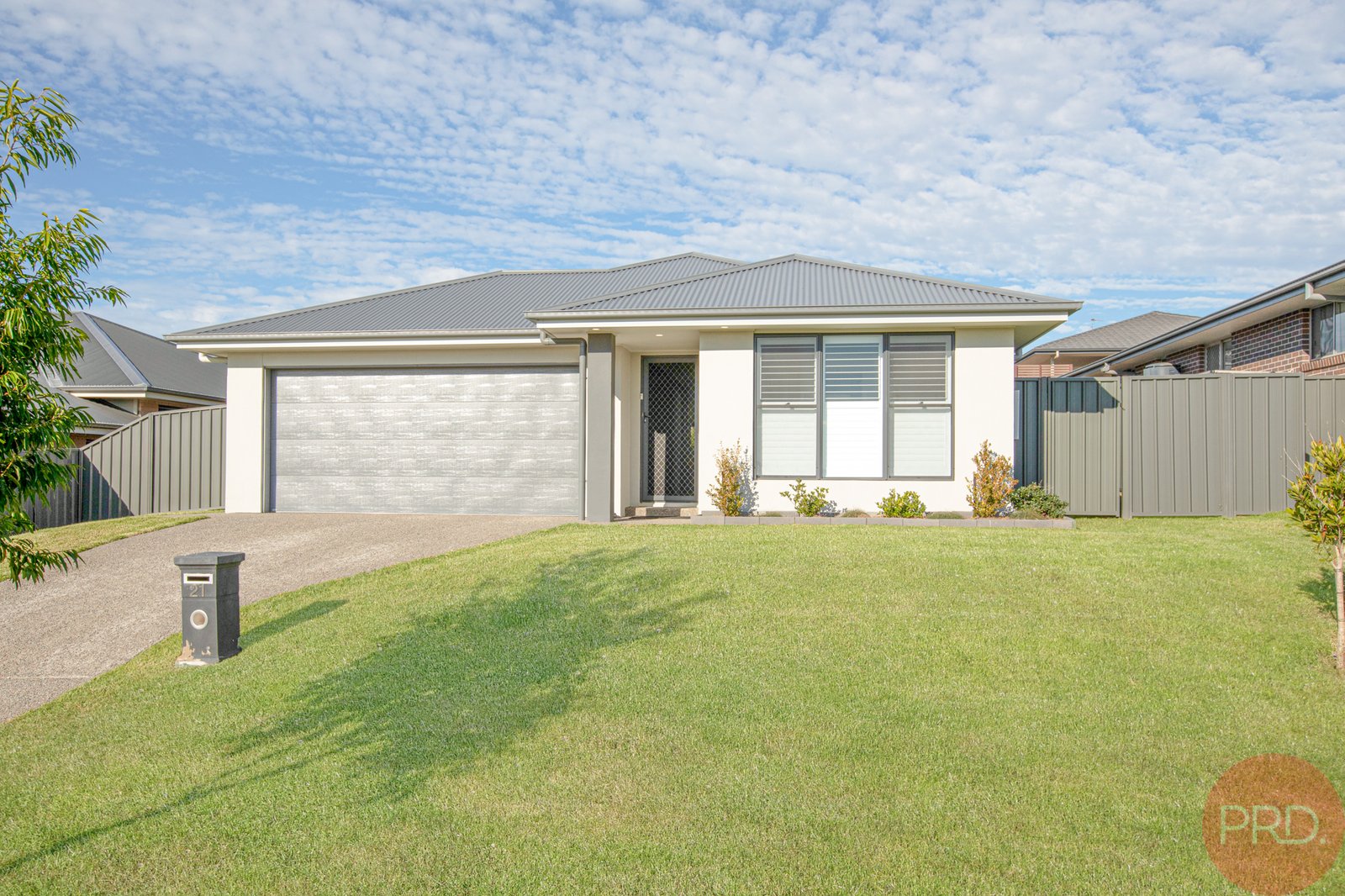 21 Brokenwood Avenue CLIFTLEIGH 1
