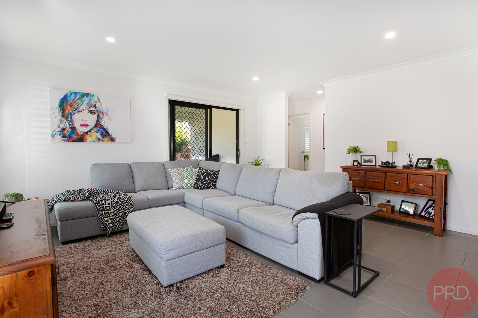 21 Brokenwood Avenue CLIFTLEIGH 4