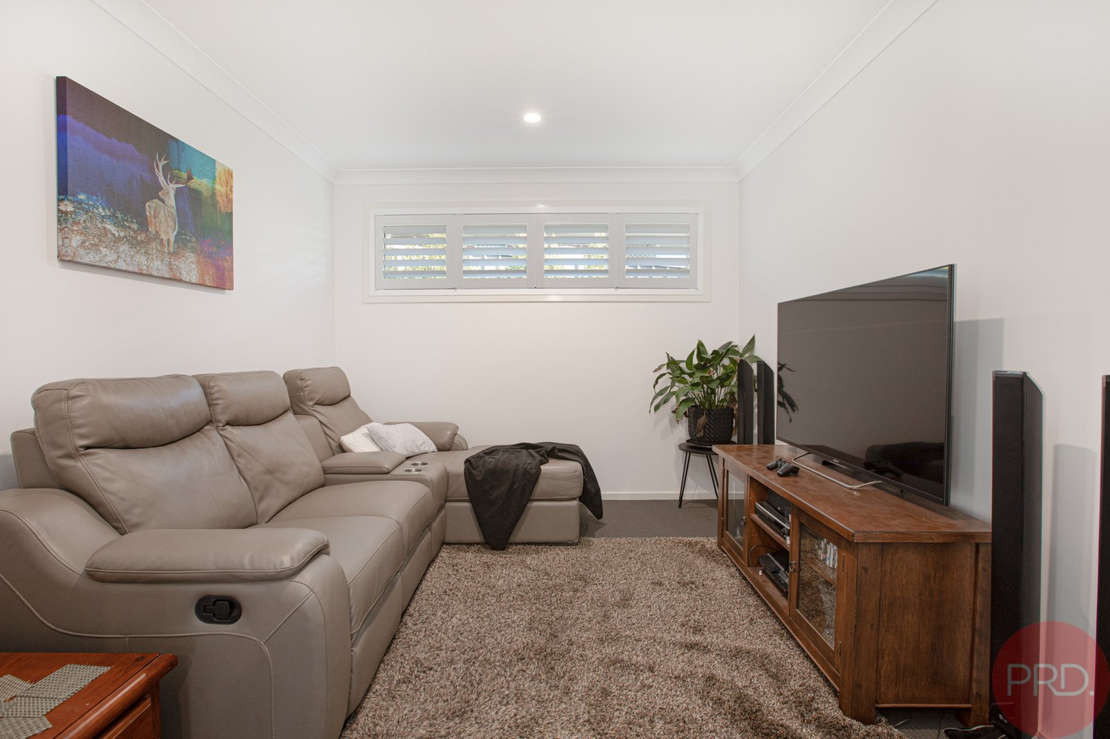 21 Brokenwood Avenue CLIFTLEIGH 8