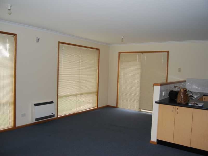 21 Bromley Street BRIDGEWATER 4