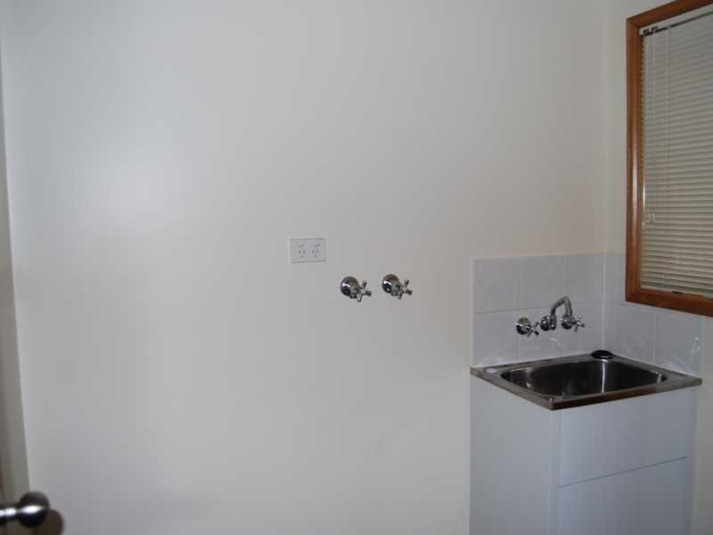 21 Bromley Street BRIDGEWATER 7