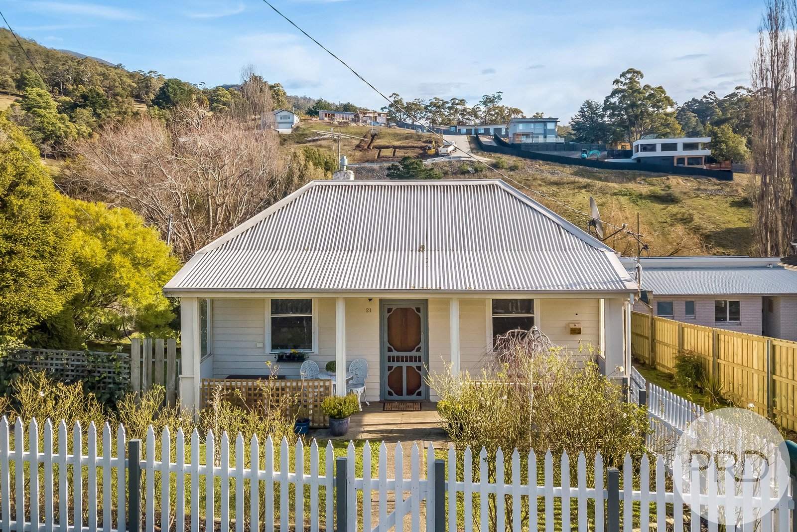 21 Brushy Creek Road LENAH VALLEY 12