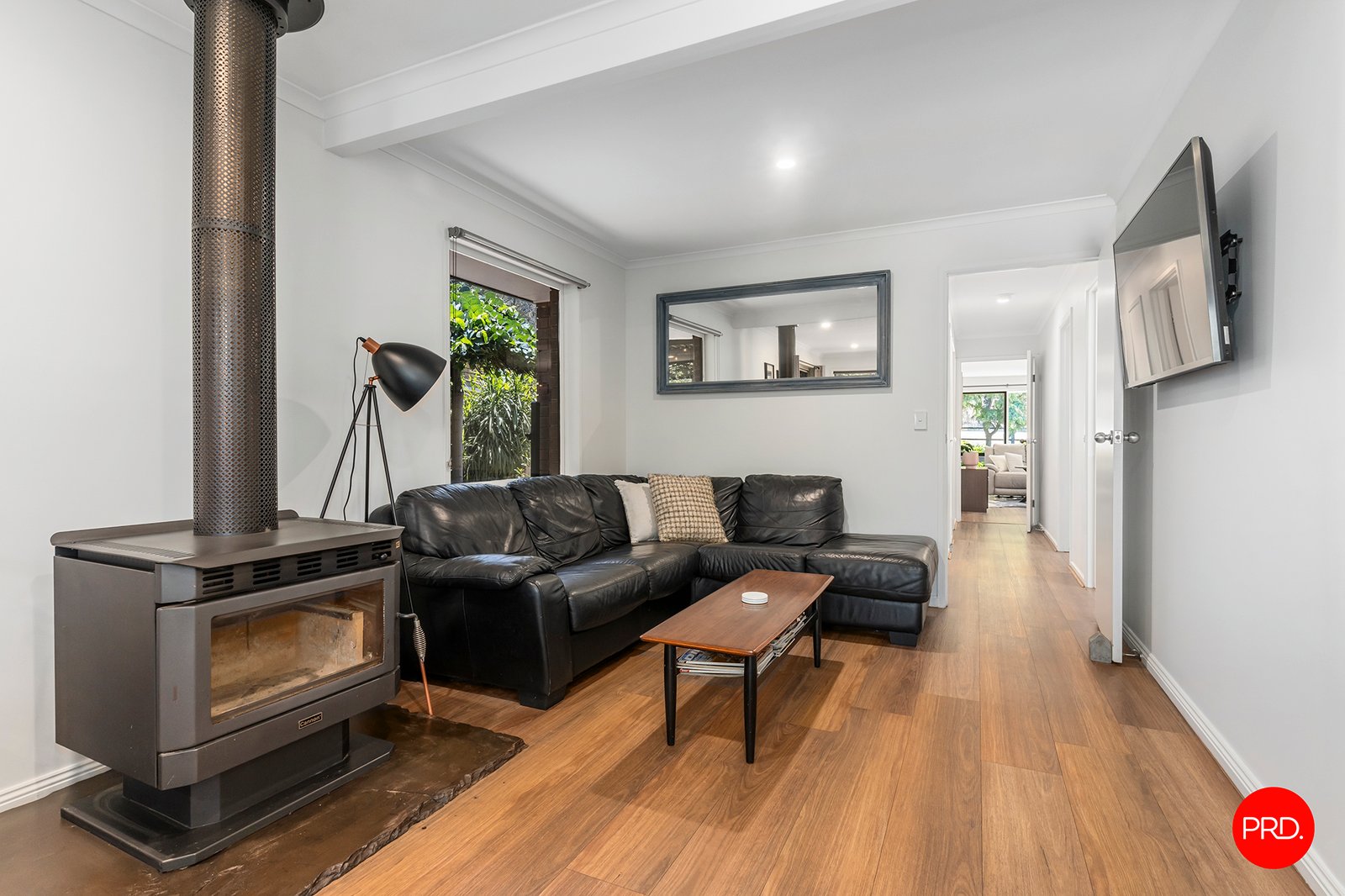 21 Burns Street SPRING GULLY 2