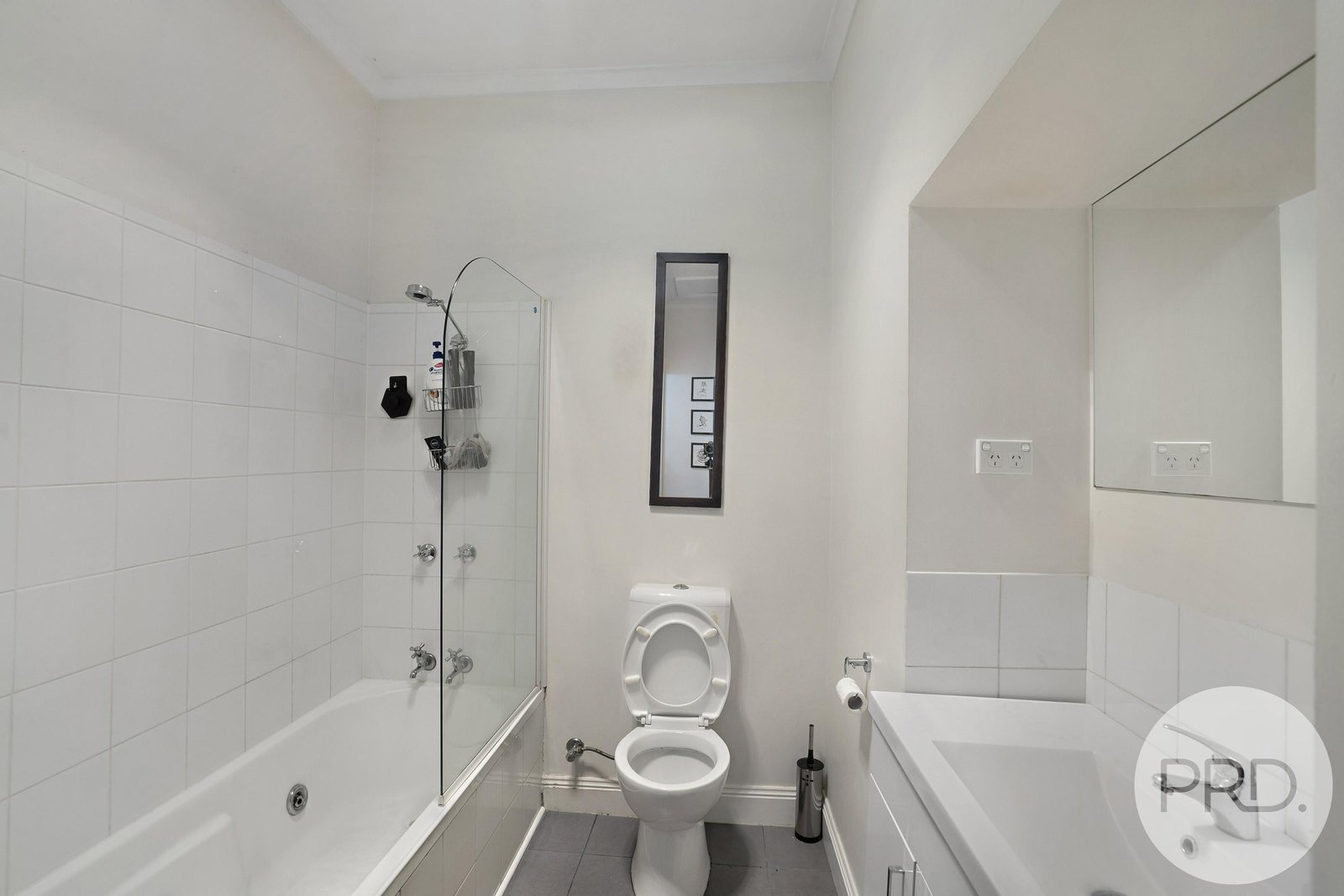 21 Burrows Avenue MOONAH 8