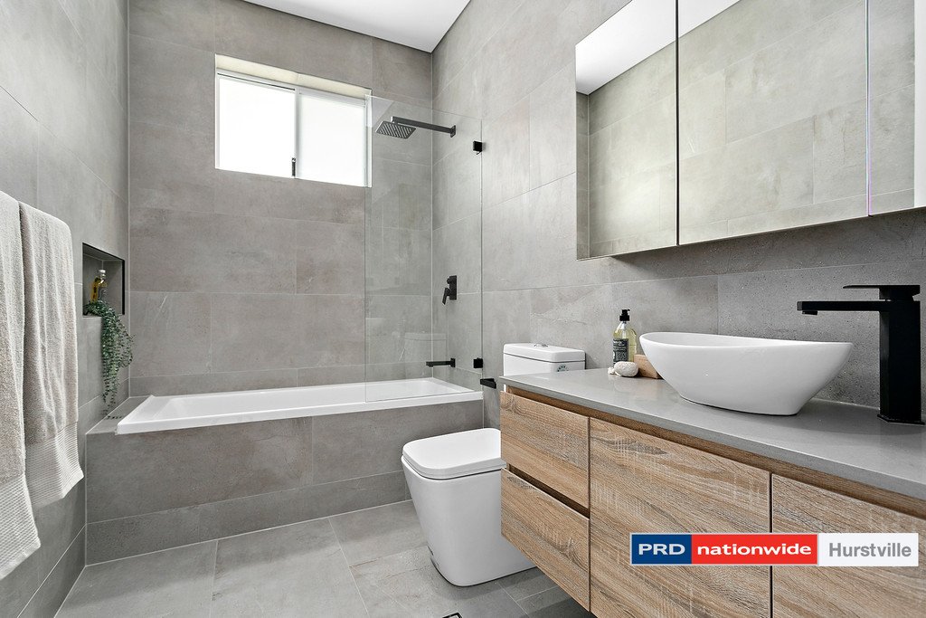 2/1 Caledonian Street BEXLEY 4