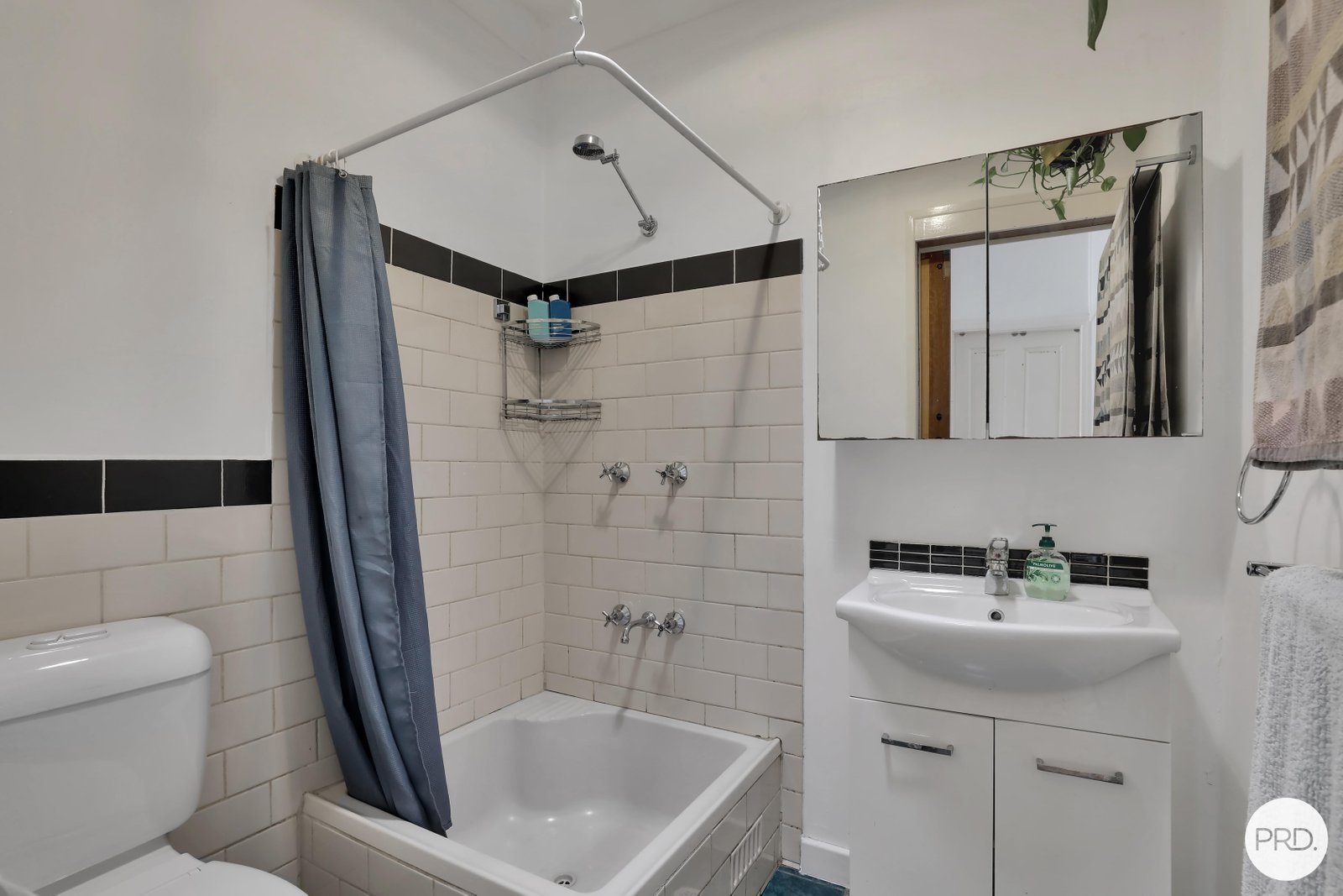 21 Cambridge Road DAPTO 6