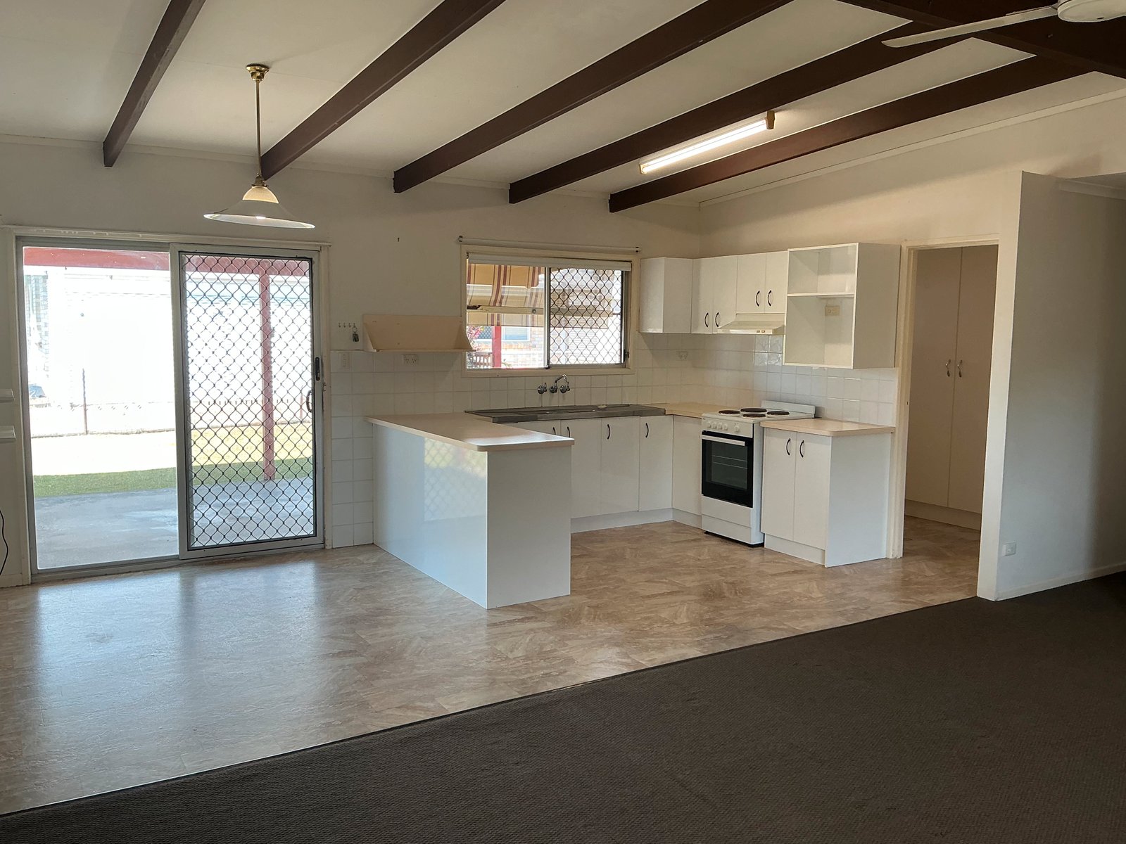 21 Caringa Street URANGAN 2