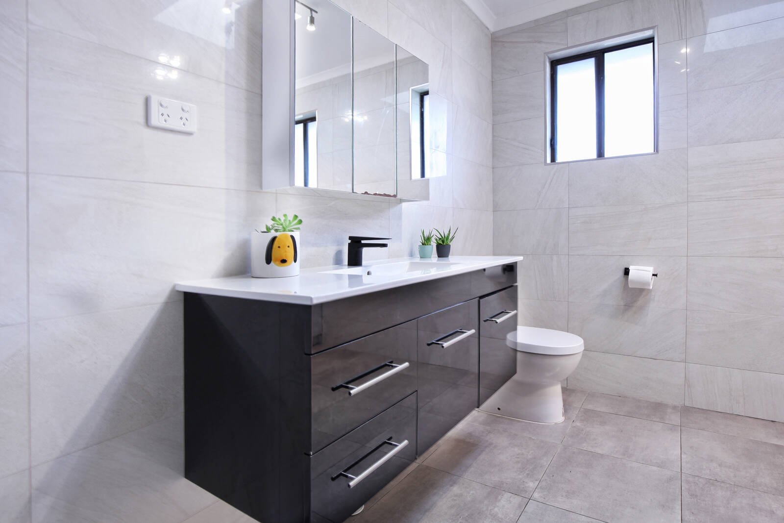 Real Estate and Property in 21 Castles Crescent, Kyneton, VIC