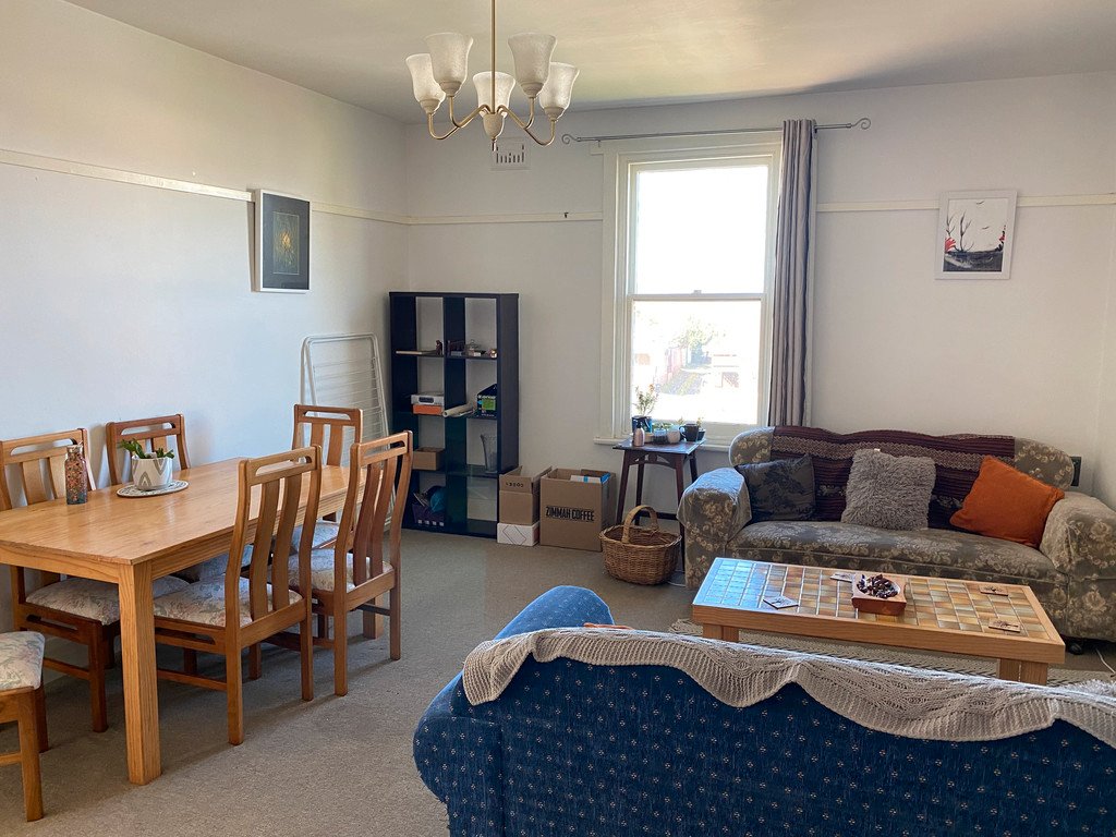 2/1 Cato Avenue WEST HOBART 1