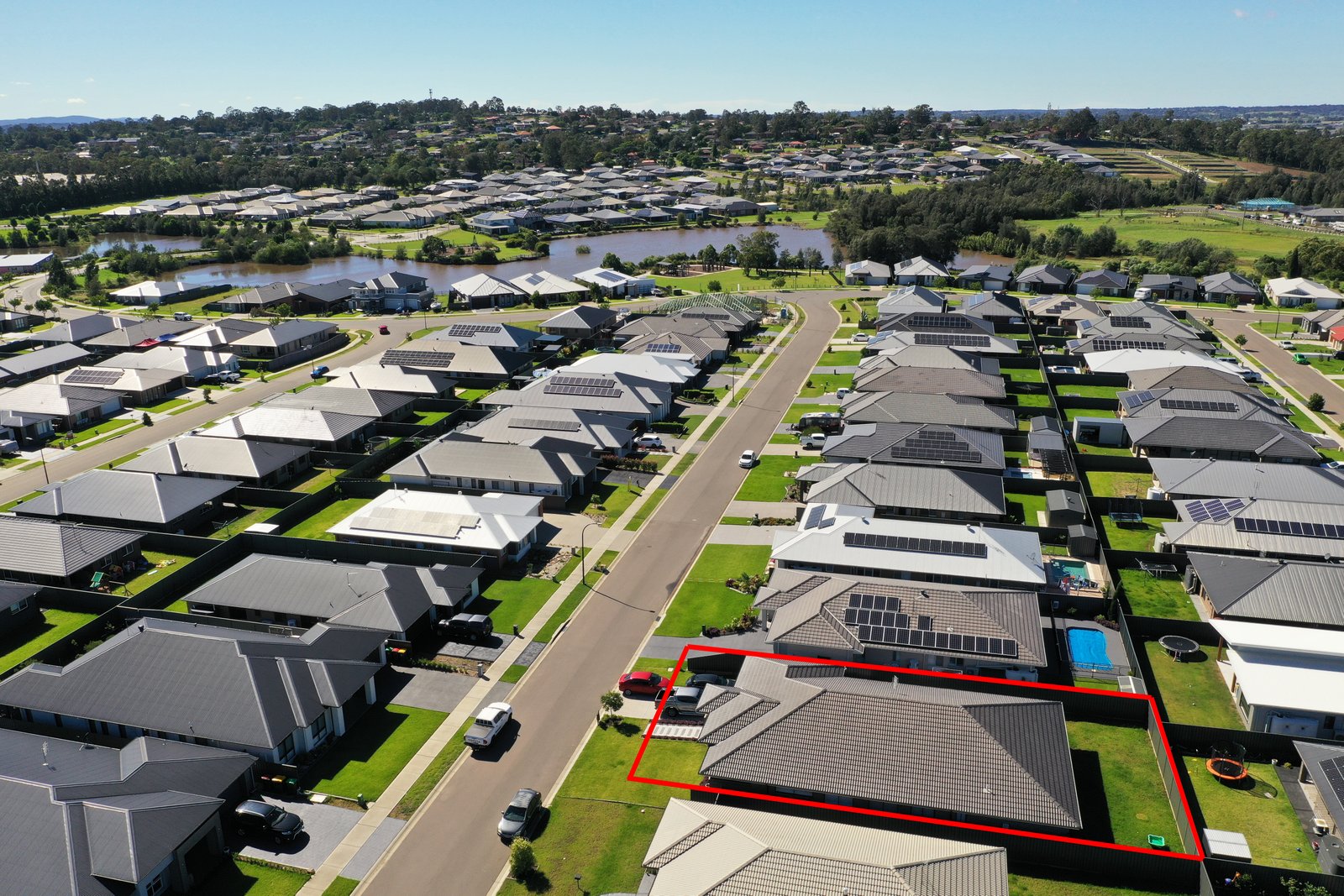 21 Centrefield Street RUTHERFORD 2