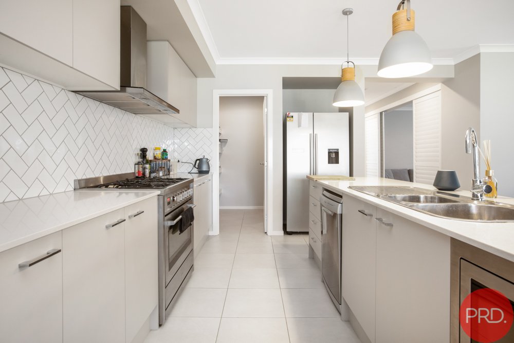 21 Centrefield Street RUTHERFORD 10