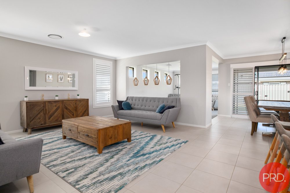 21 Centrefield Street RUTHERFORD 11