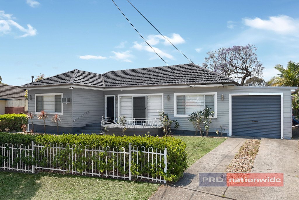 21 Chamberlain Road PADSTOW 2