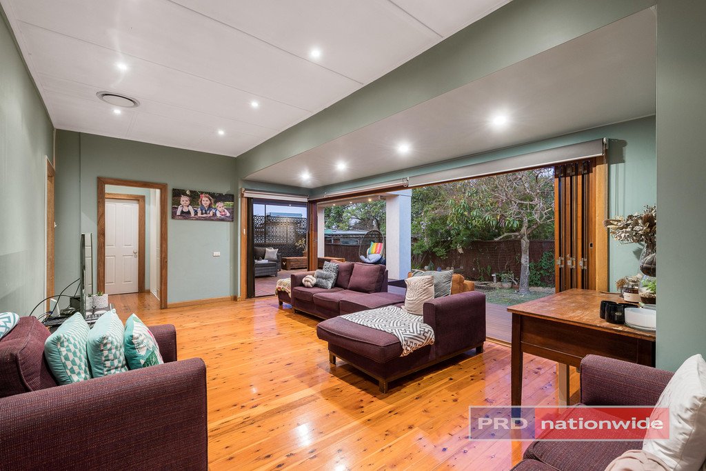 21 Chamberlain Road PADSTOW 6