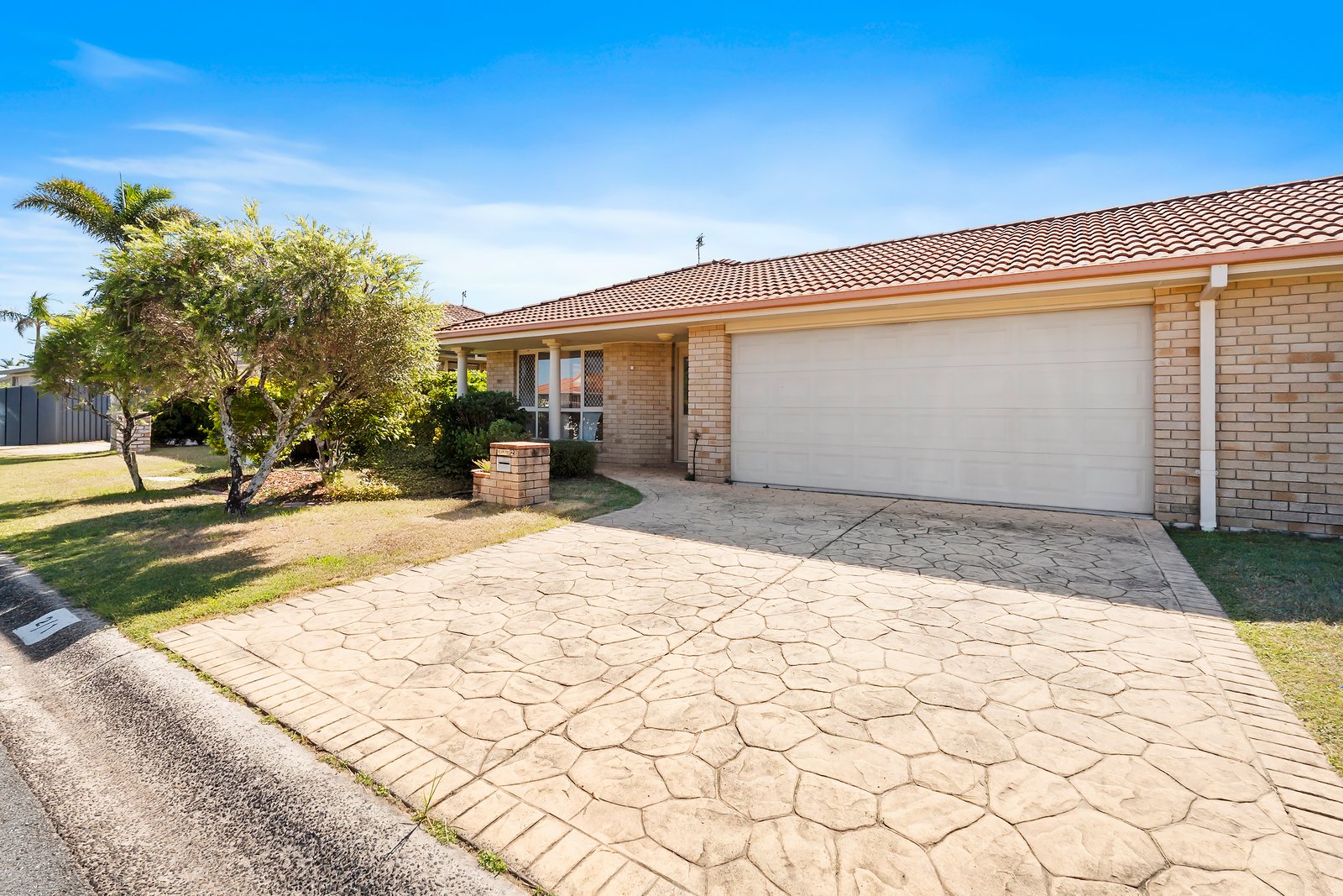 2/1 Channel Place KINGSCLIFF 3