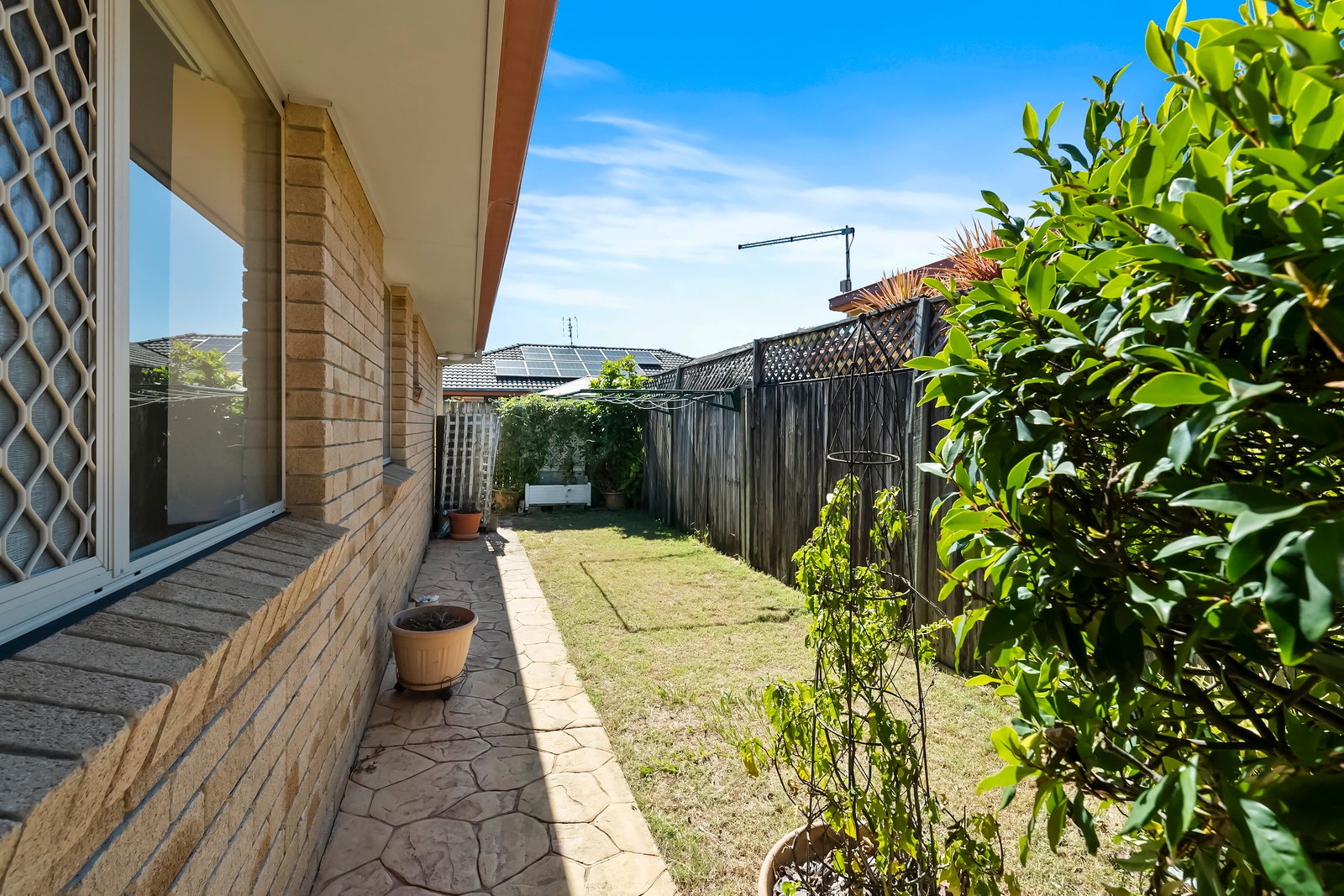 2/1 Channel Place KINGSCLIFF 22