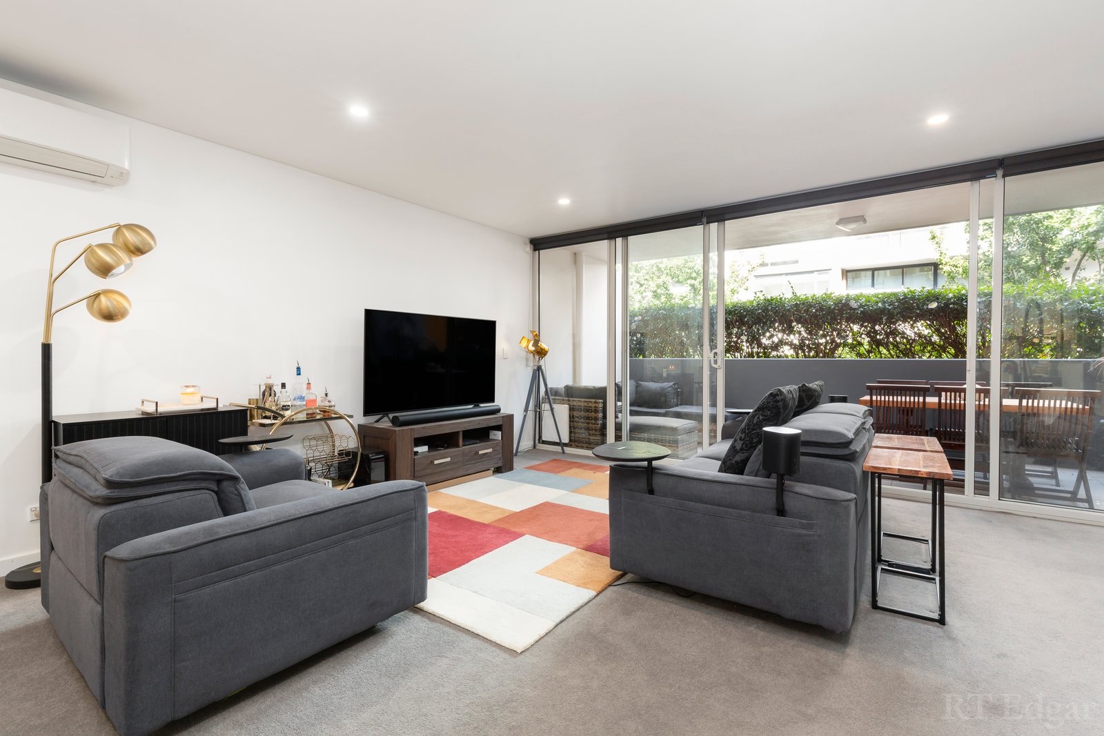 Real Estate and Property in 2/1 Chapel Mews, South Yarra, VIC
