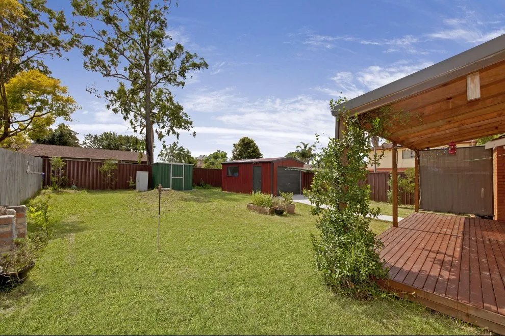 21 Chauvel Avenue MILPERRA 5