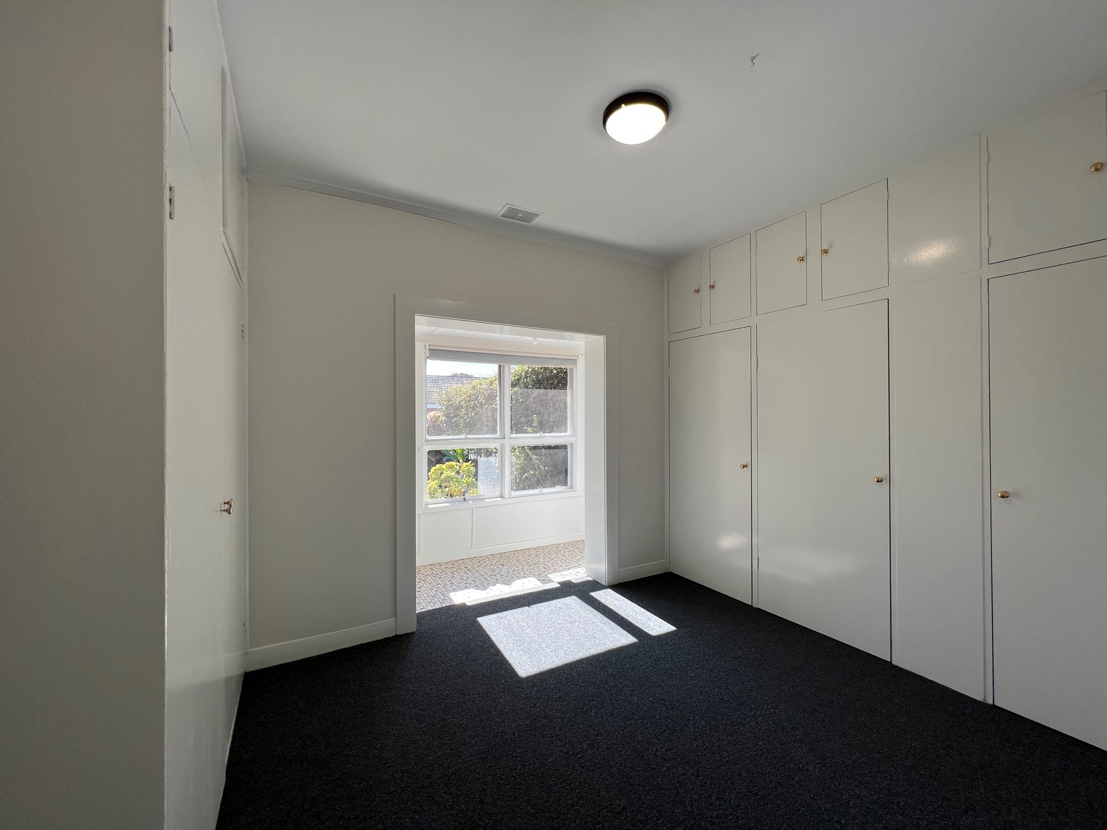 Gallery: 21 Churchill Avenue