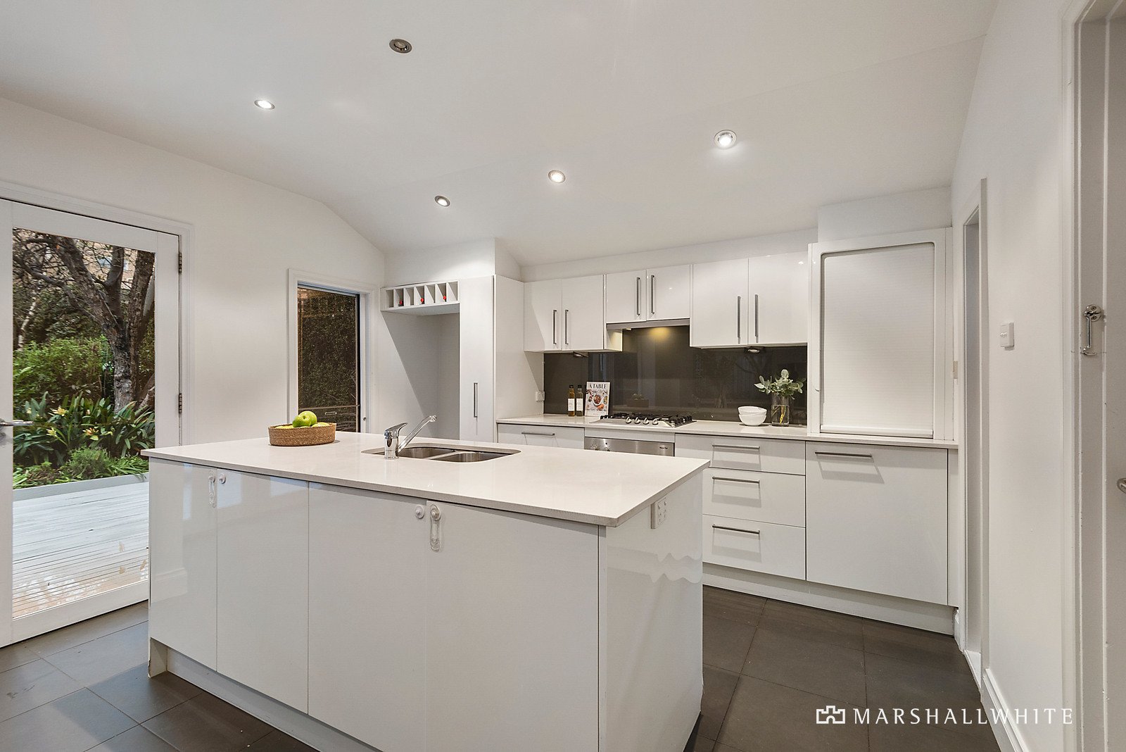 21 Clarendon Street, Armadale, VIC