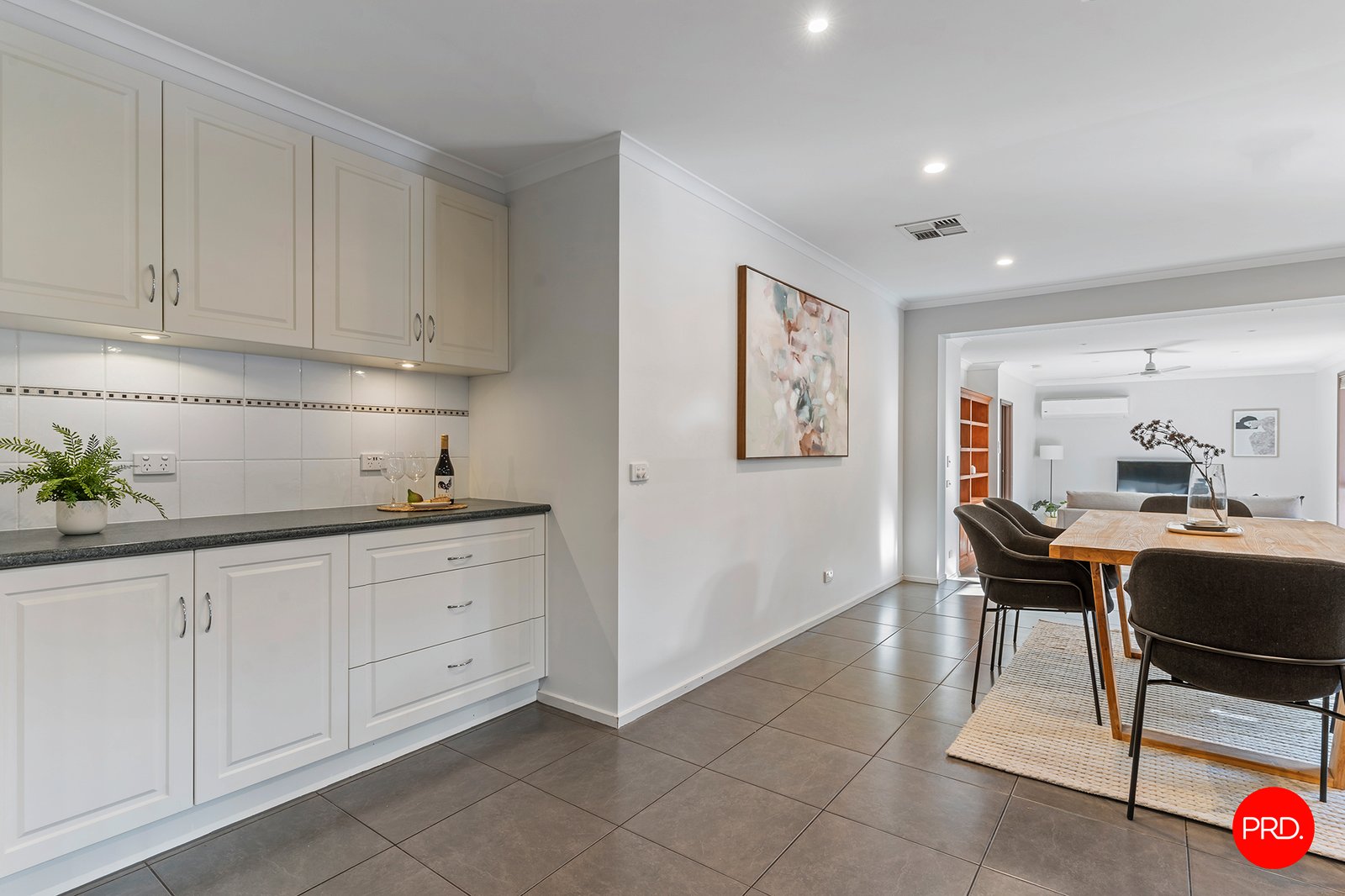 21 Clee Crescent STRATHDALE 6